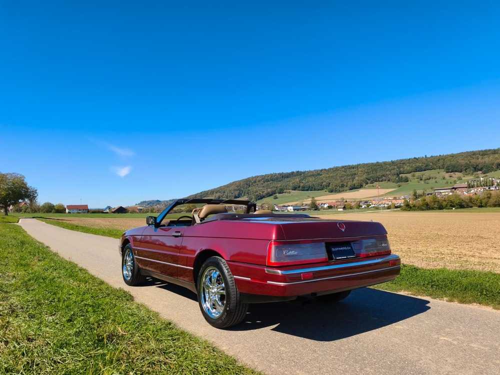 Cadillac Allanté Cabriolet