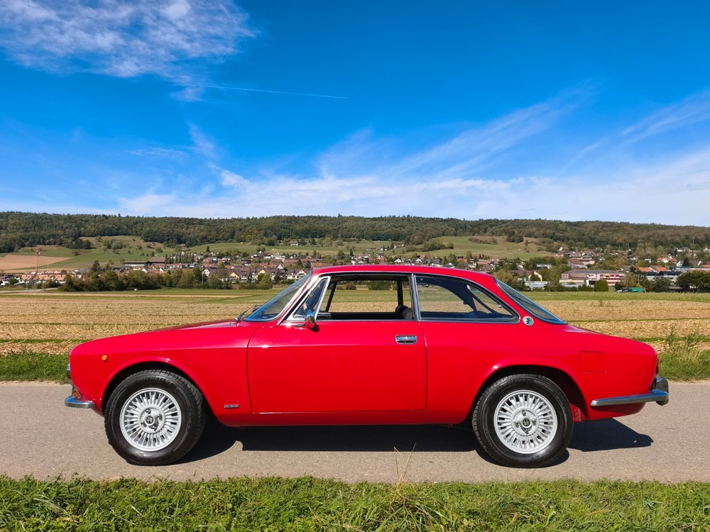 Alfa Romeo GTV 2000 Coupé
