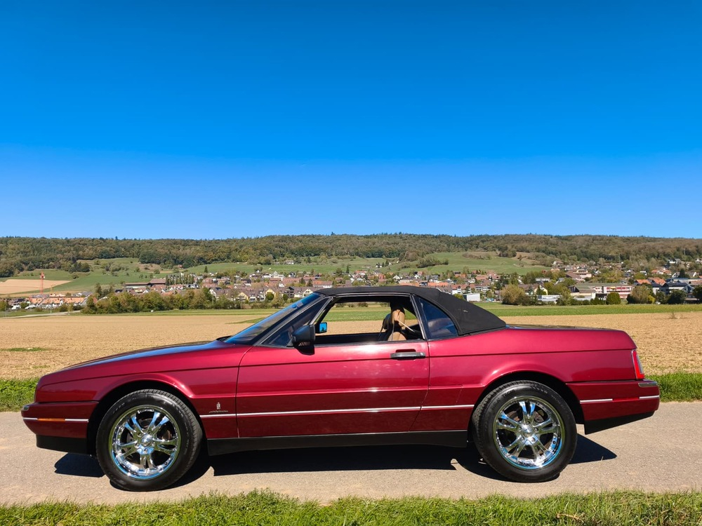 Cadillac Allanté Cabriolet