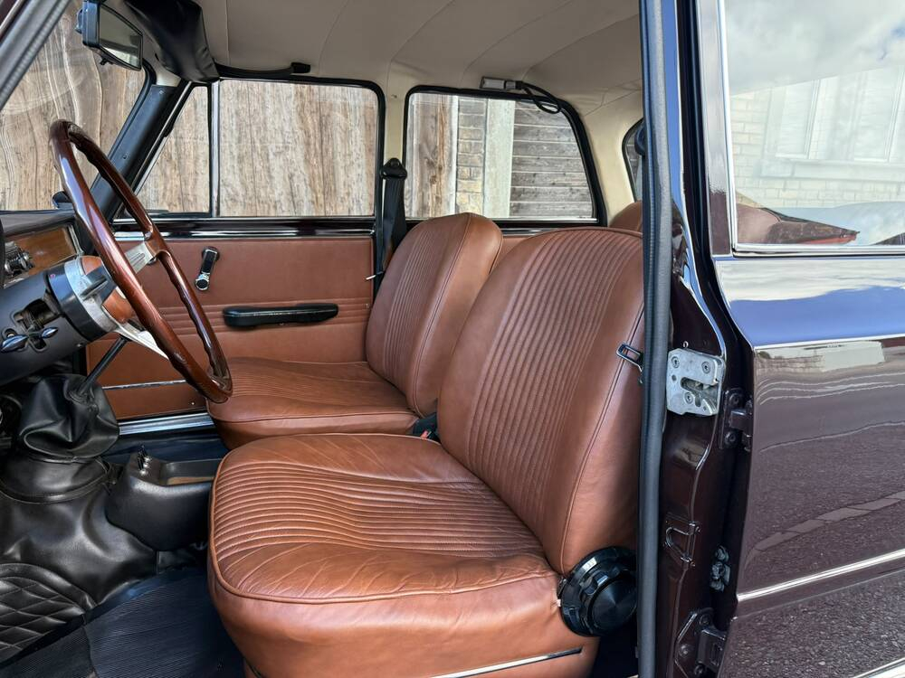 Alfa Romeo Giulia Super 1600 Limousine