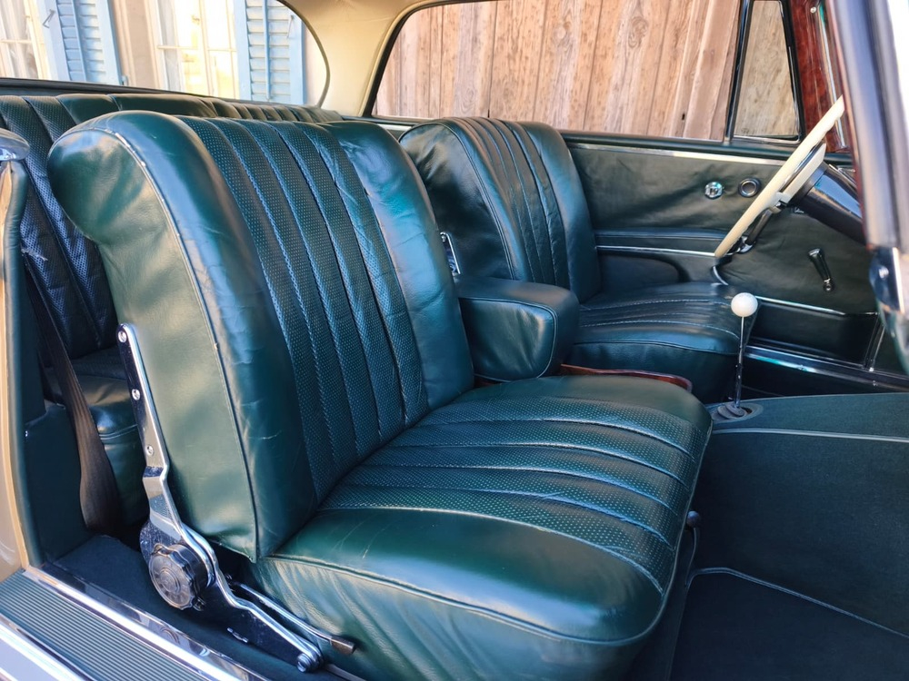 Mercedes-Benz 220 SEb Coupé