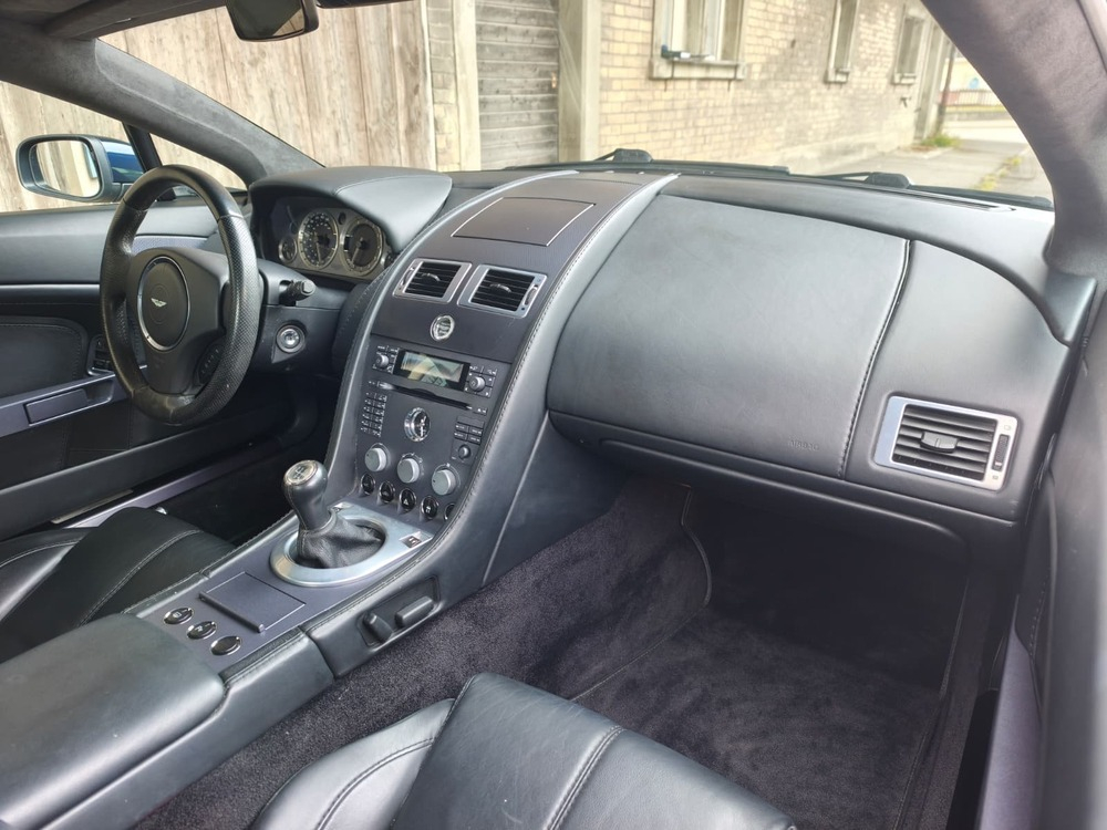 Aston Martin V8 Vantage 4.3 Coupé