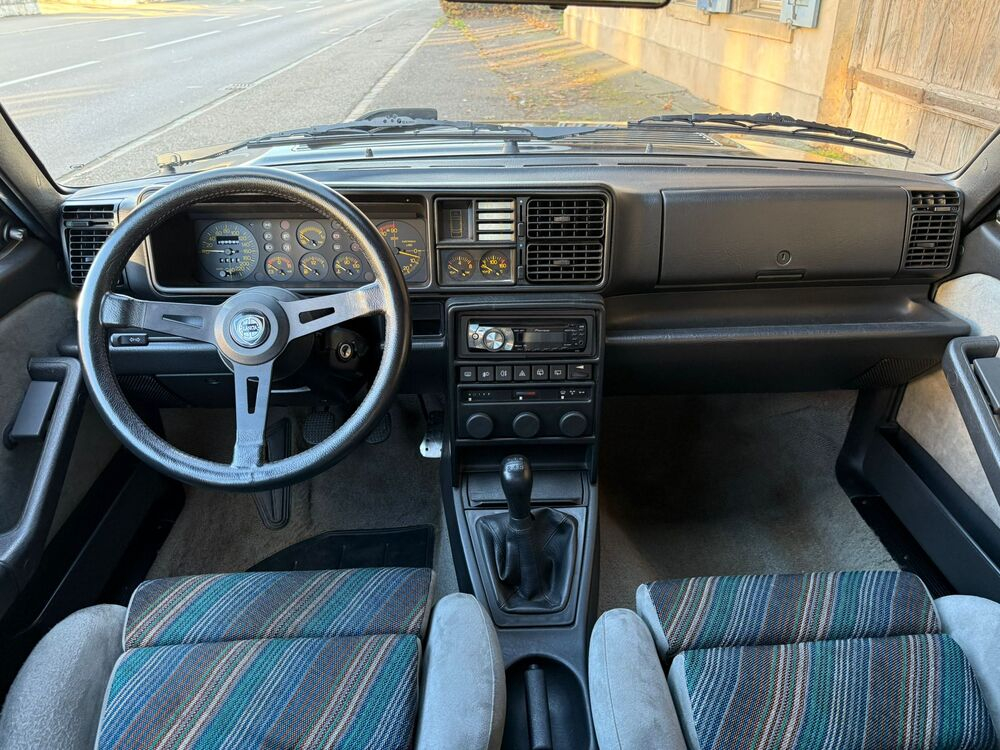 Lancia Delta HF Integrale Limousine