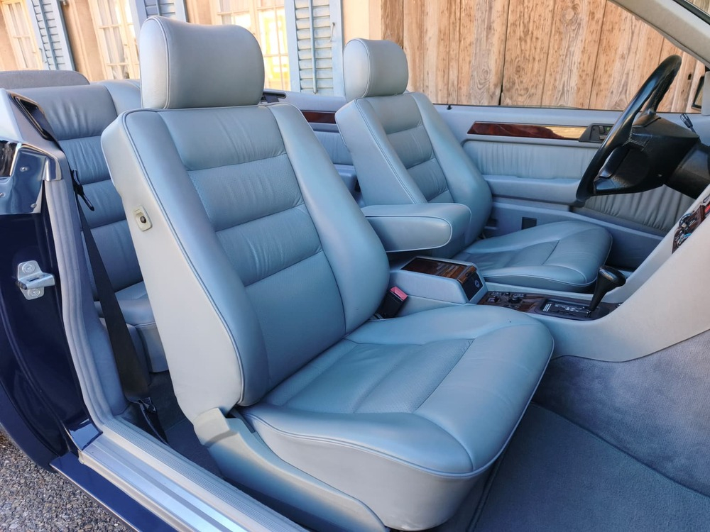 Mercedes-Benz 300 CE-24 Cabriolet