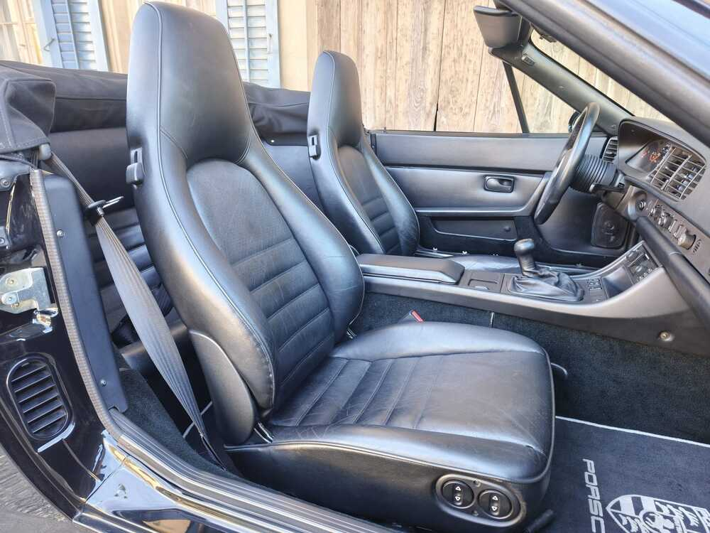 Porsche 944 Turbo Cabriolet