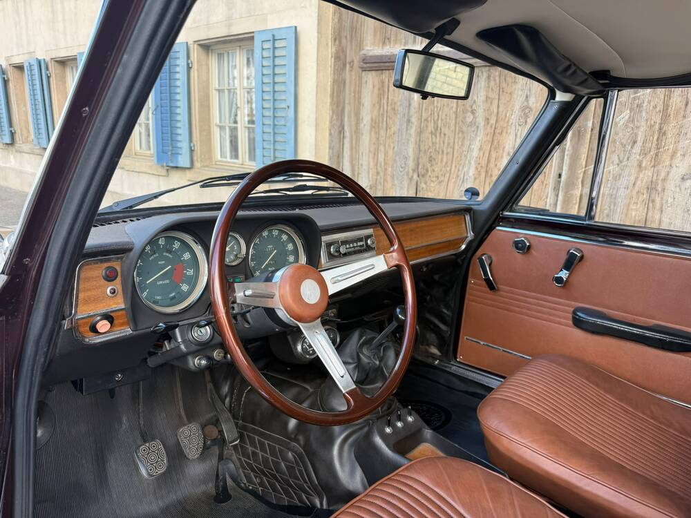 Alfa Romeo Giulia Super 1600 Limousine