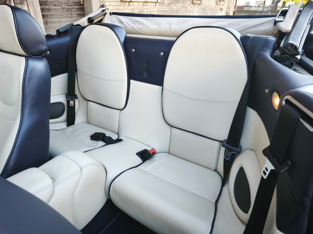Aston Martin DB7 Vantage Volante Cabriolet