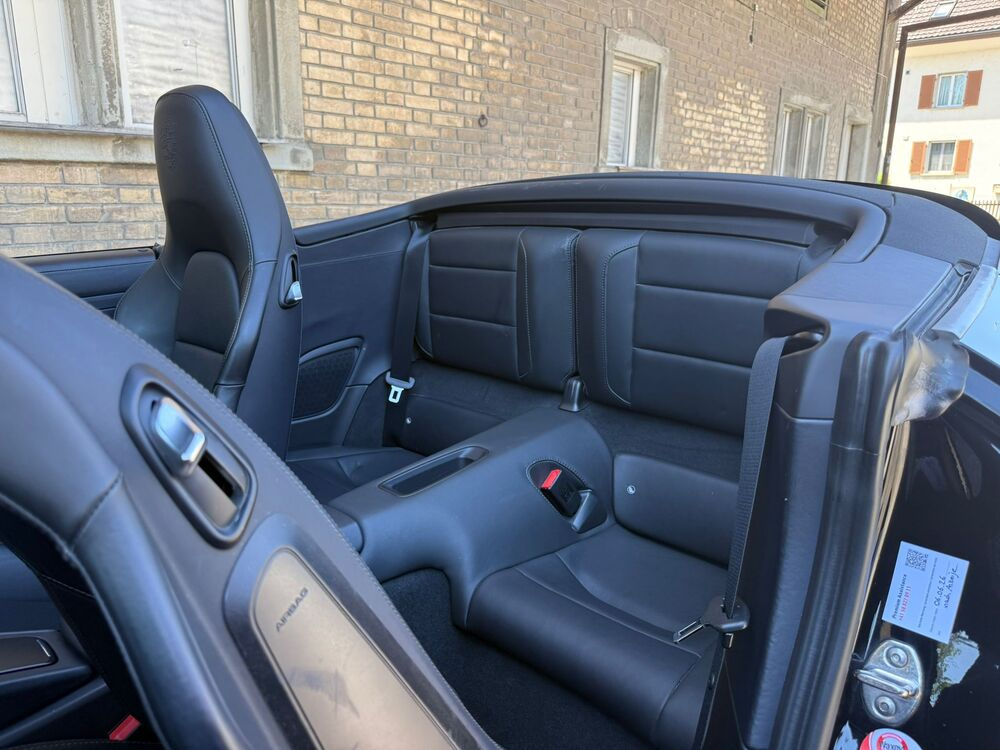 Porsche 911 Carrera 4 GTS PDK Cabriolet