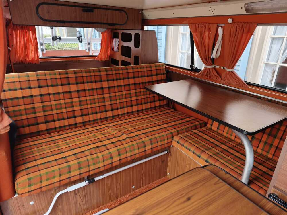 VW T2b Westfalia Camper