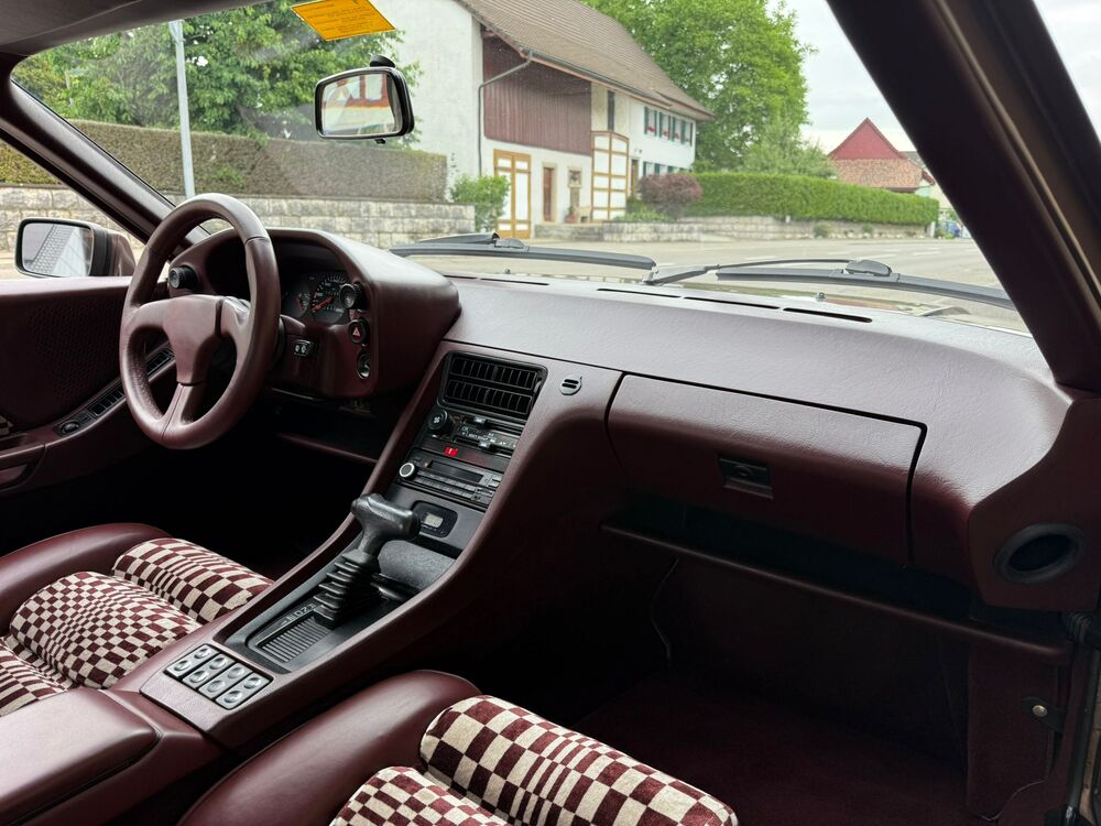 Porsche 928 S Coupé