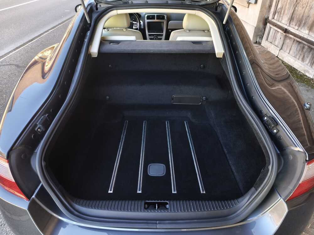 Jaguar XK 4.2 V8 Coupé