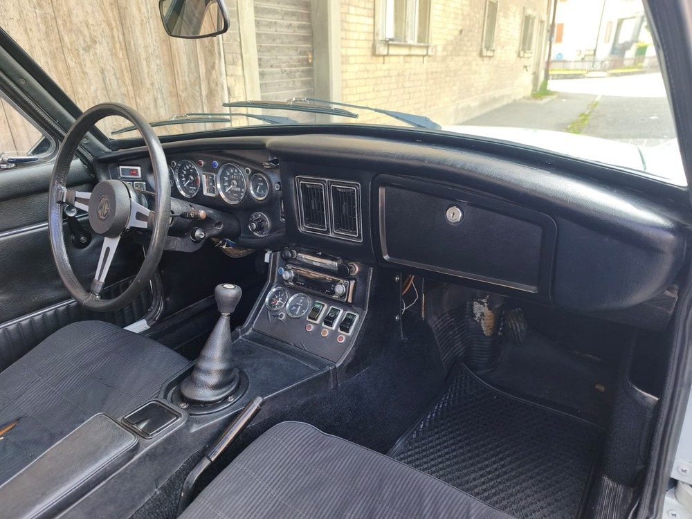 MG MGB GT Coupé