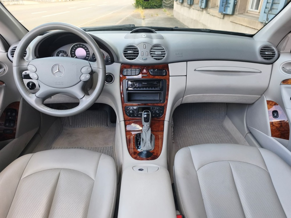 Mercedes-Benz CLK 500 Elégance Cabriolet