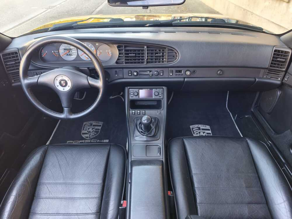 Porsche 944 Turbo Cabriolet