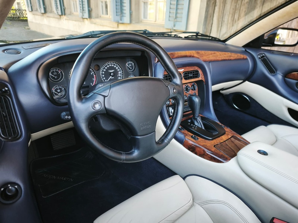 Aston Martin DB7 Vantage Volante Cabriolet