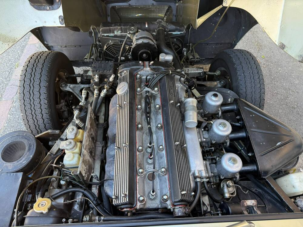 Jaguar E-Type 4.2 Serie II Coupé
