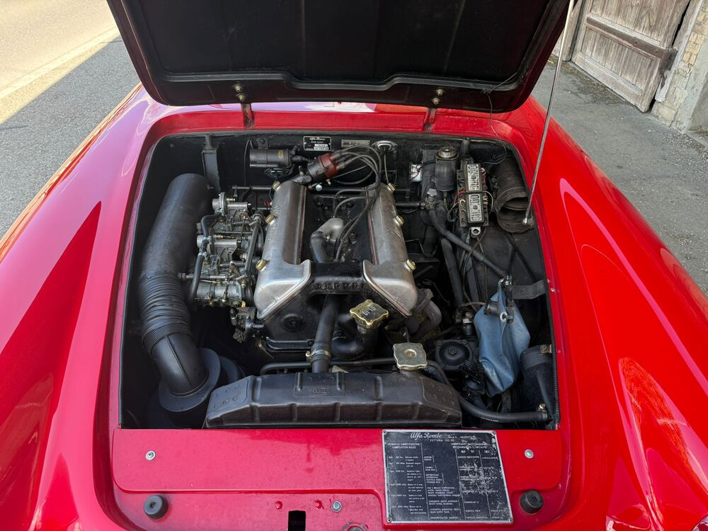 Alfa Romeo 2000 Touring Spider Cabriolet