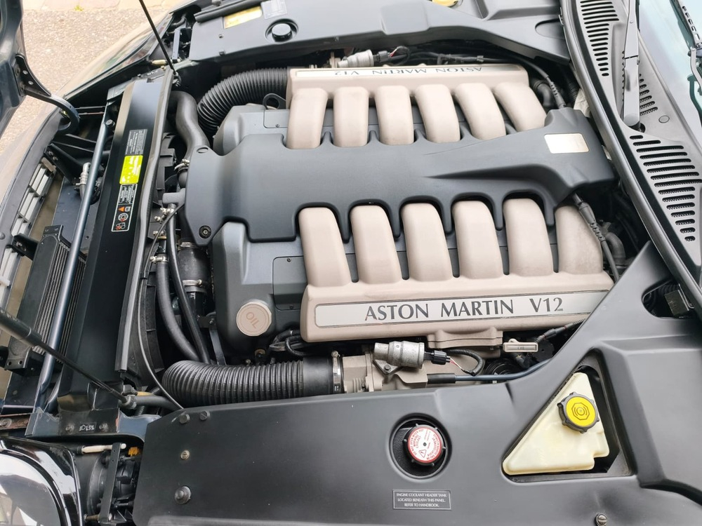 Aston Martin DB7 Vantage Coupé