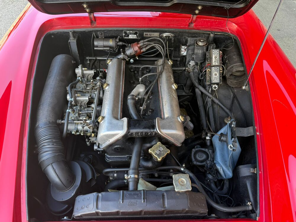 Alfa Romeo 2000 Touring Spider Cabriolet