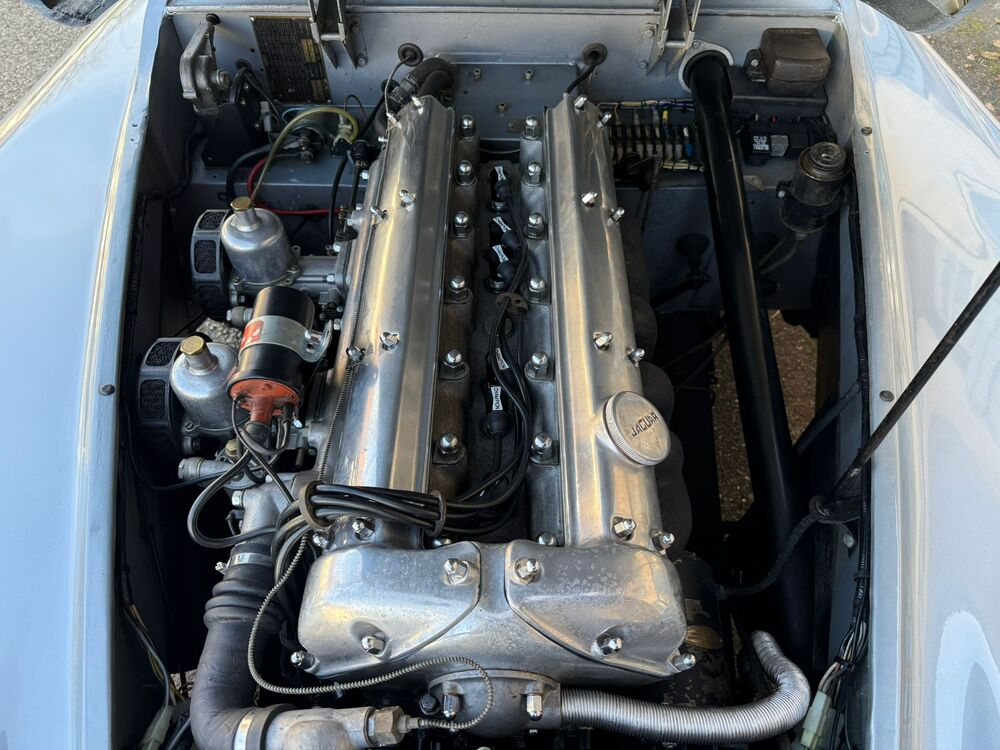 Jaguar XK120 OTS SE Cabriolet