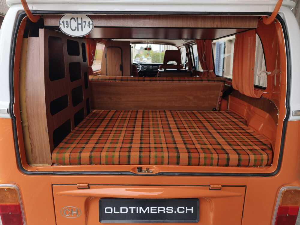 VW T2b Westfalia Camper