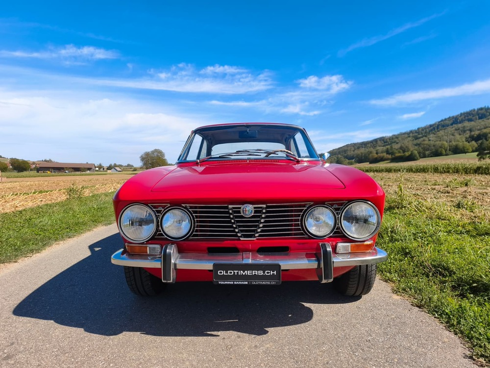 Alfa Romeo GTV 2000 Coupé
