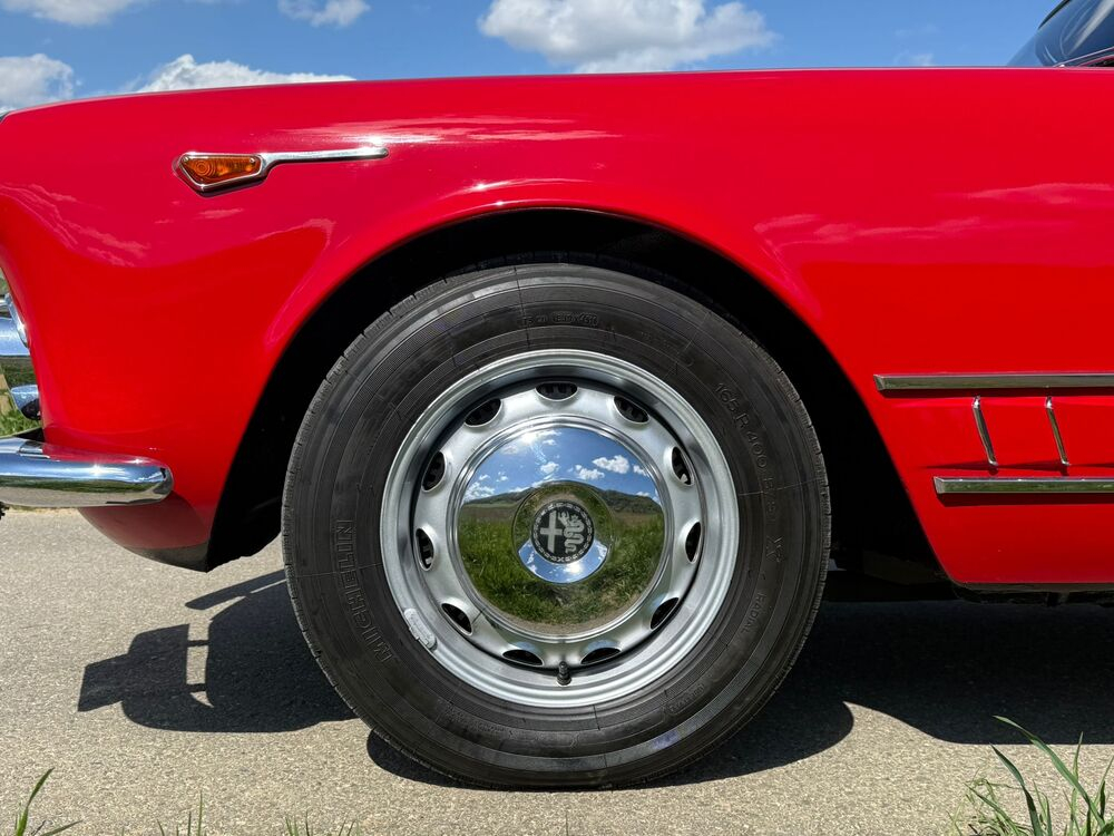 Alfa Romeo 2000 Touring Spider Cabriolet