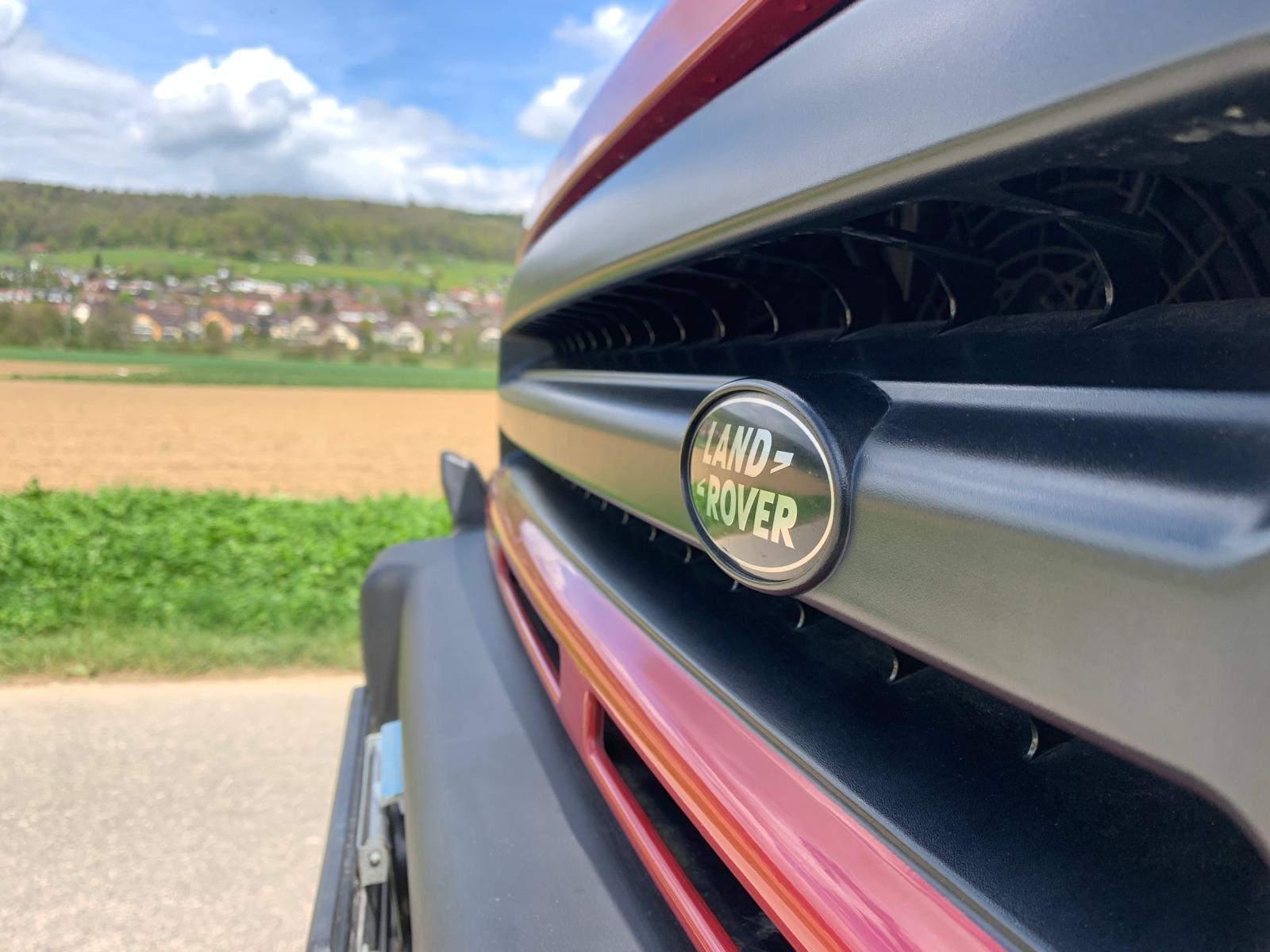 Land Rover Discovery 3.9i Geländewagen