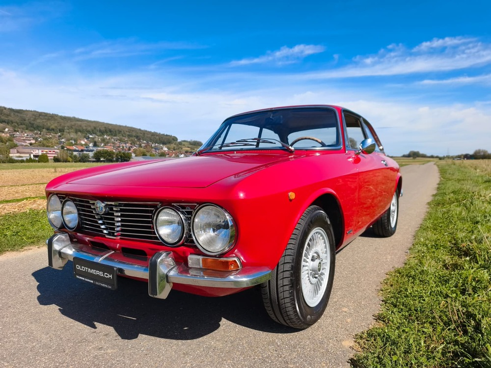 Alfa Romeo GTV 2000 Coupé