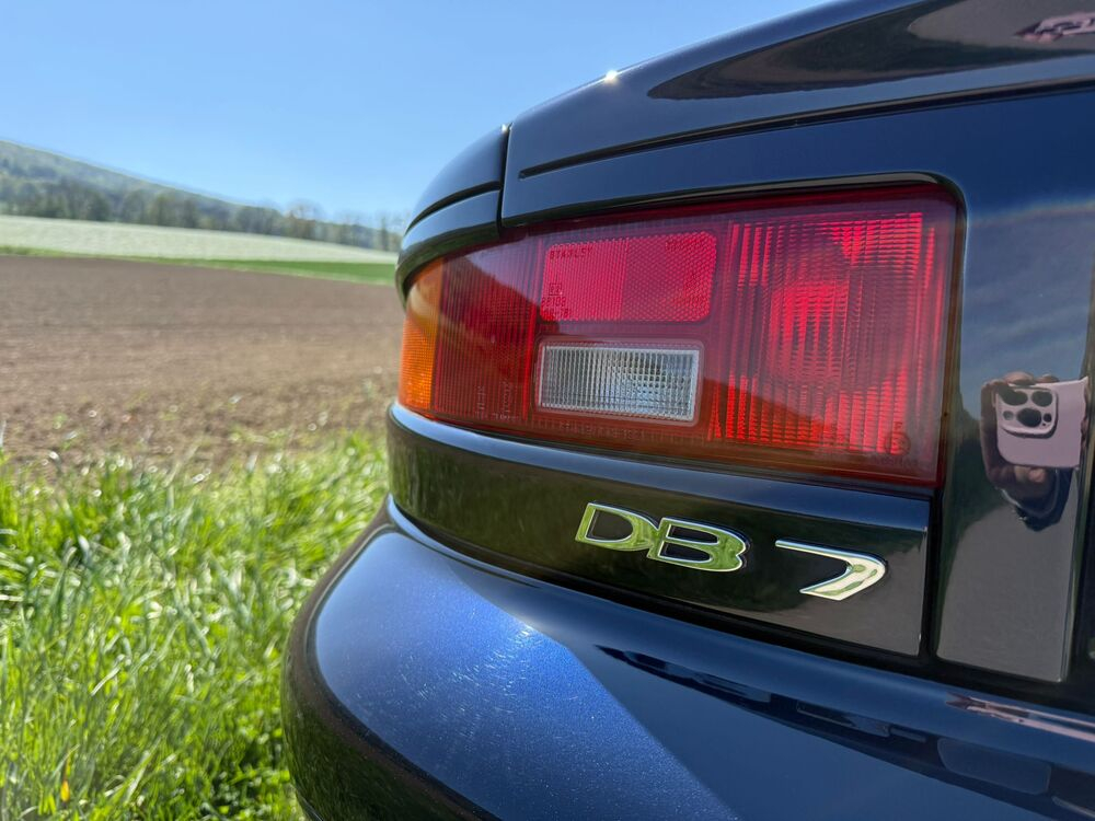 Aston Martin DB7 Vantage Volante Cabriolet