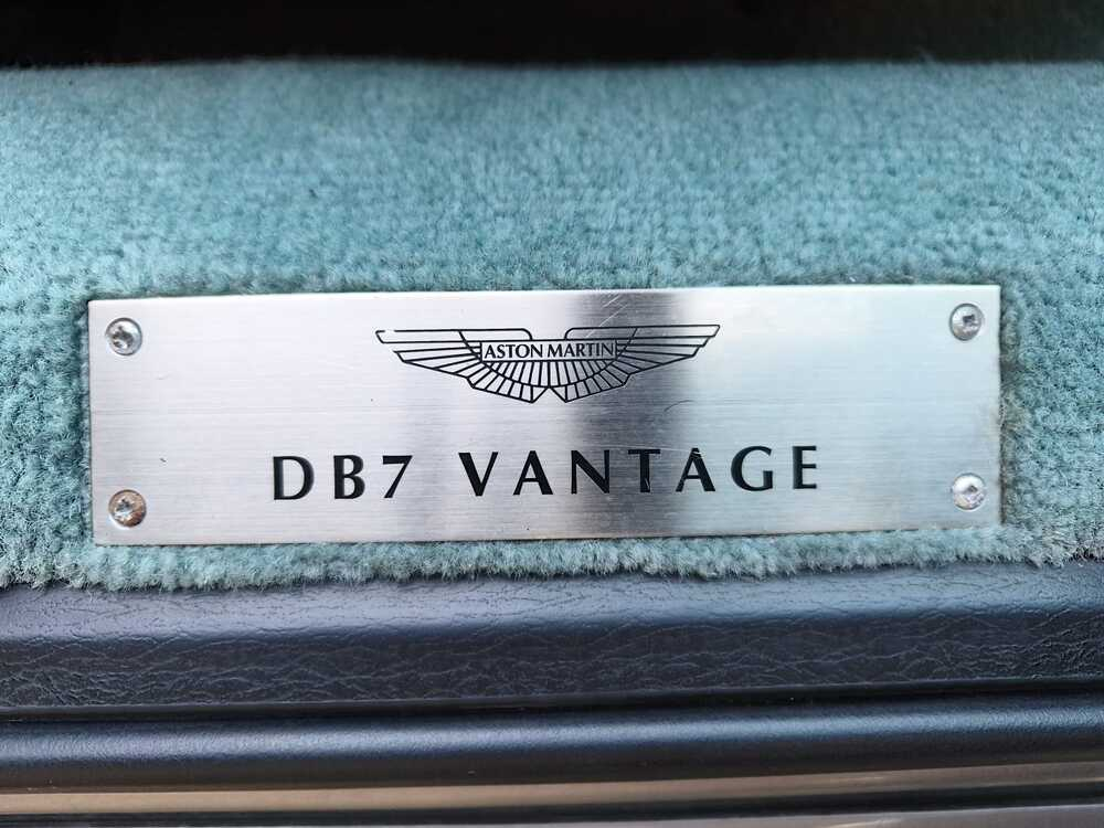 Aston Martin DB7 Vantage Volante Cabriolet