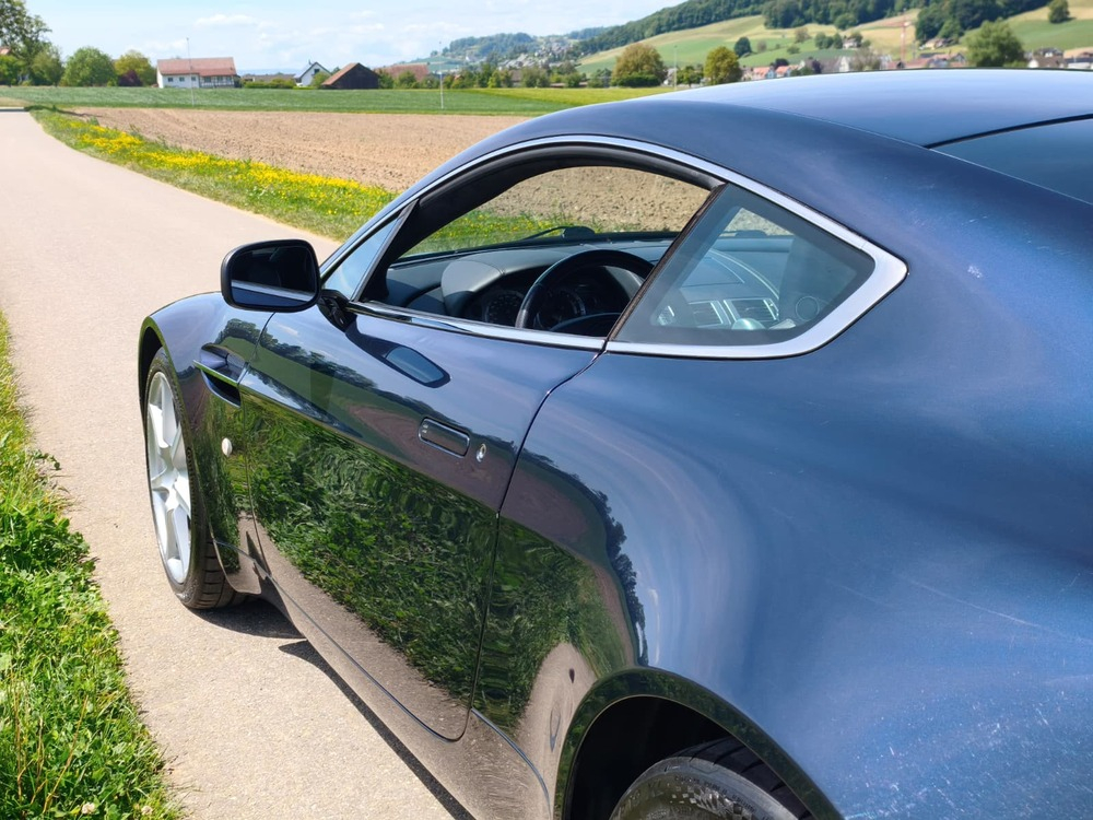 Aston Martin V8 Vantage 4.3 Coupé