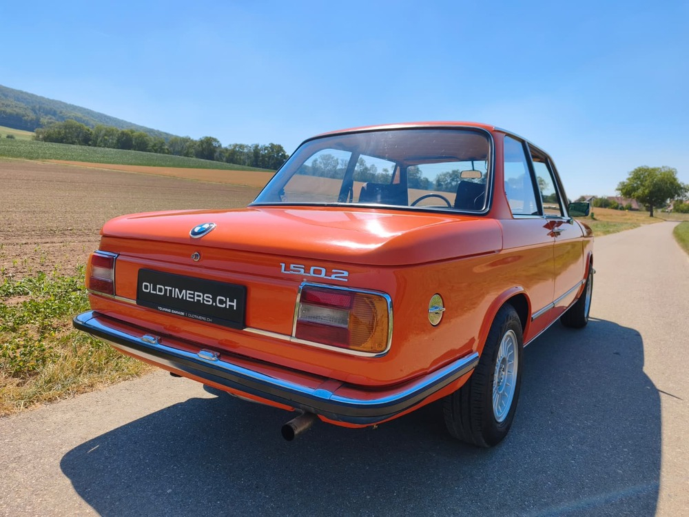 BMW 1502 Limousine