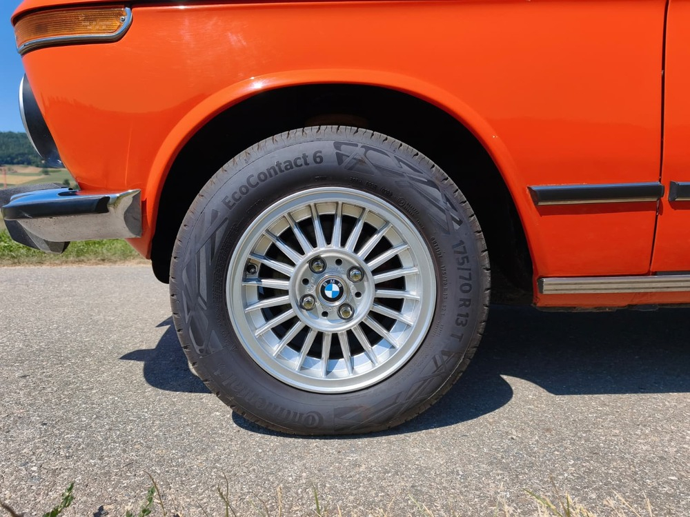 BMW 1502 Limousine
