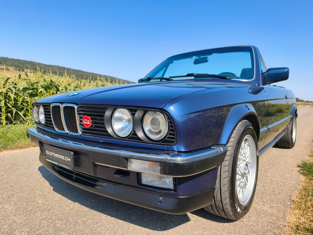 BMW 325i Cabriolet