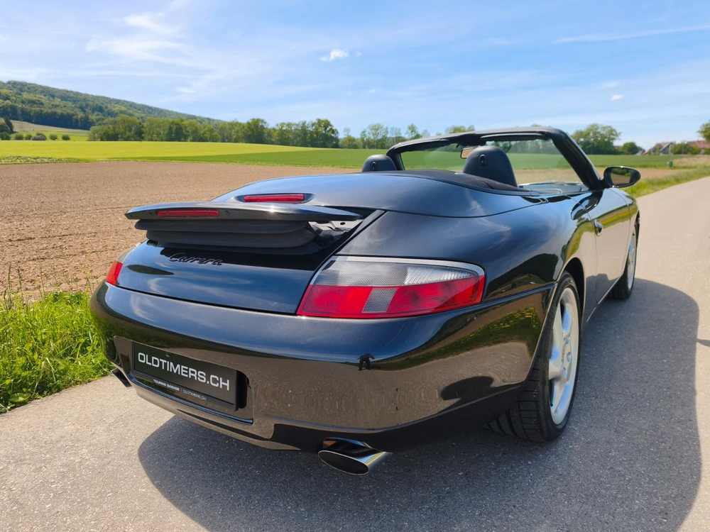 Porsche 911 Carrera Cabriolet