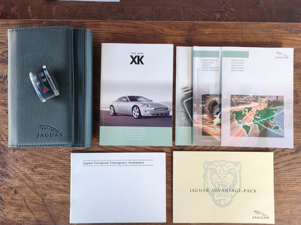 Jaguar XK 4.2 V8 Coupé