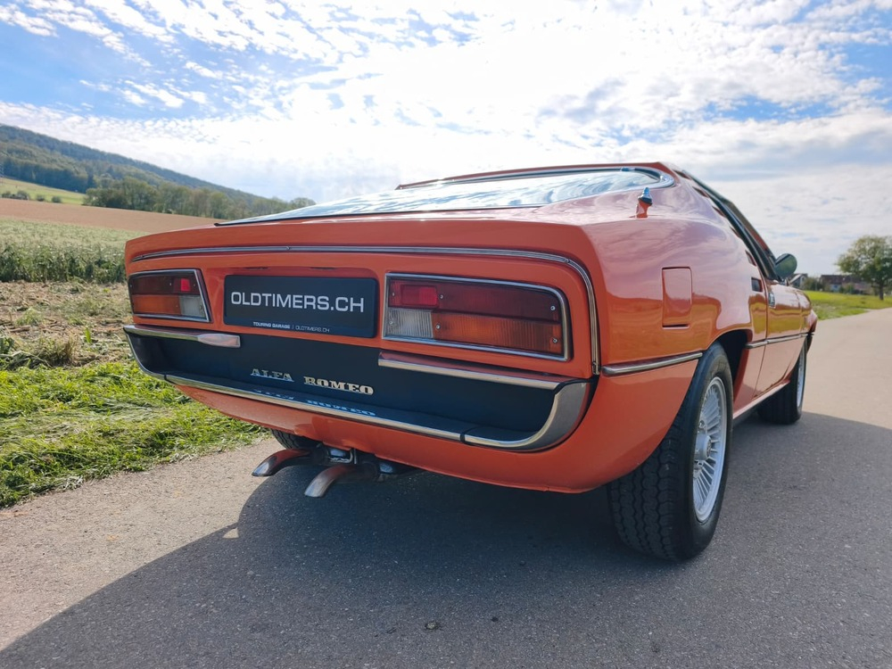 Alfa Romeo Montreal Coupé