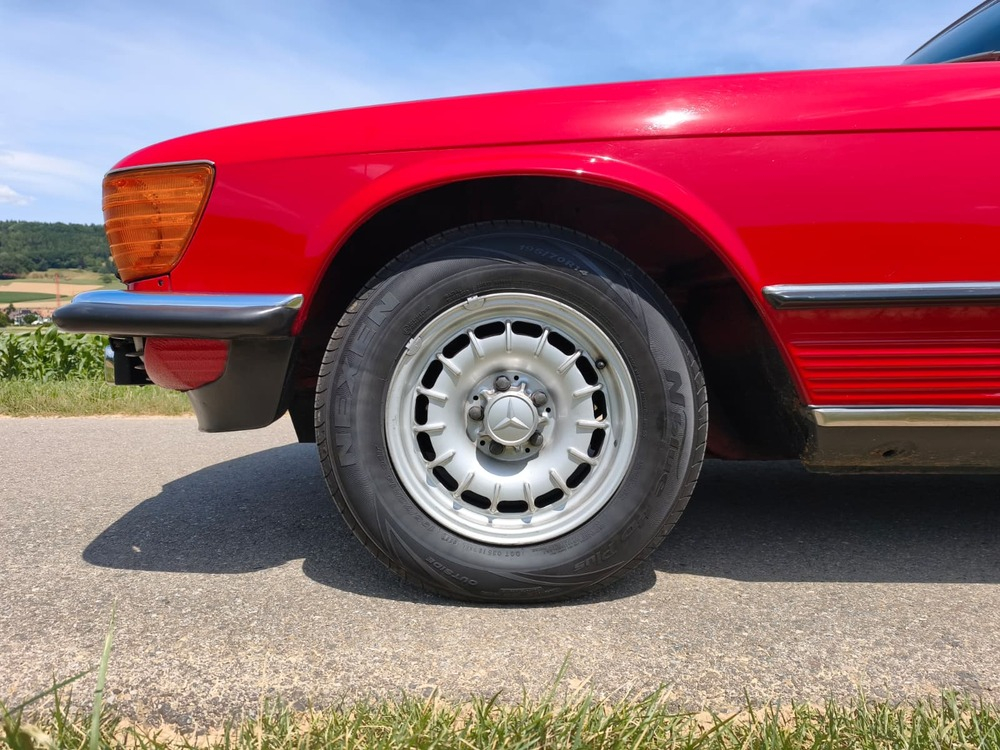 Mercedes-Benz 280 SL Cabriolet