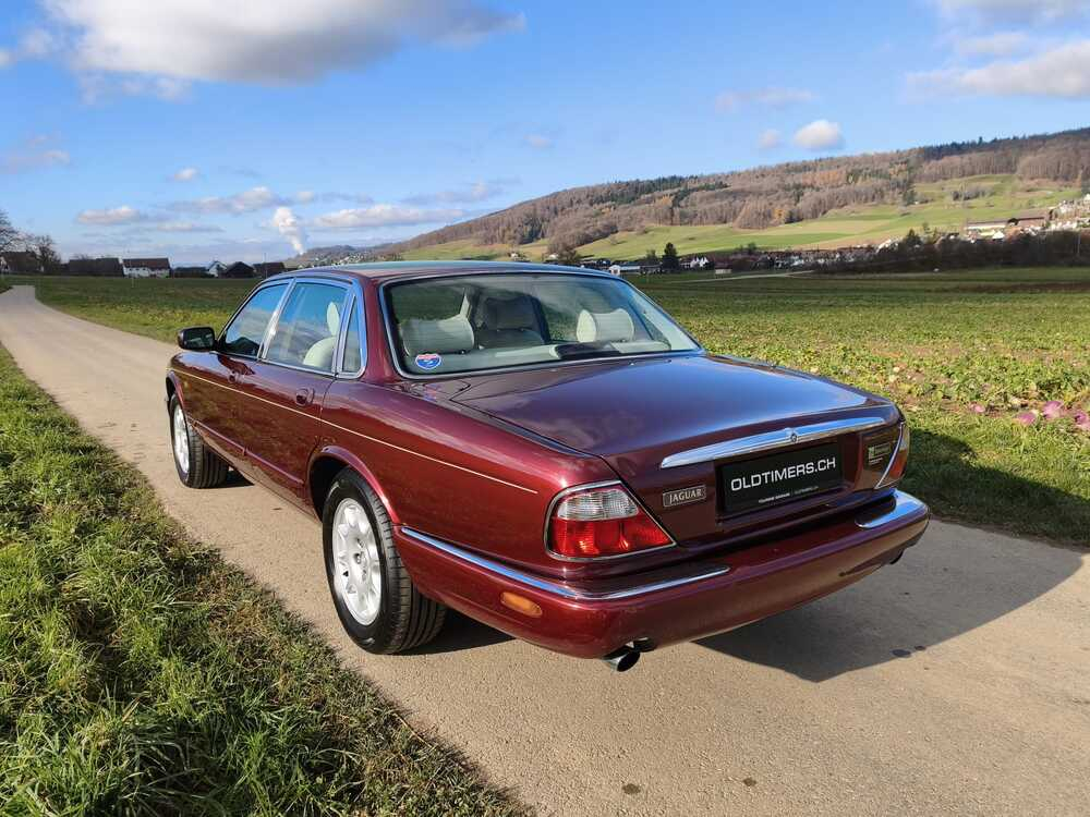 Jaguar XJ 4.0 V8 Sovereign Limousine