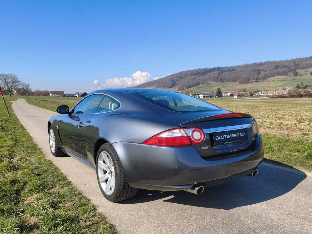 Jaguar XK 4.2 V8 Coupé