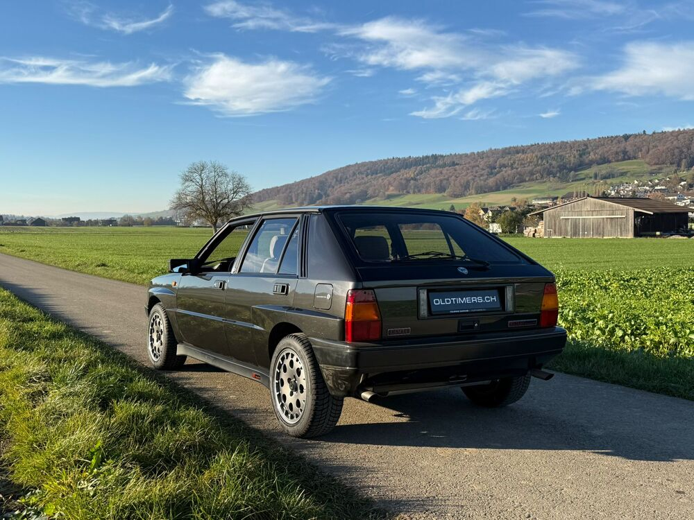 Lancia Delta HF Integrale Limousine