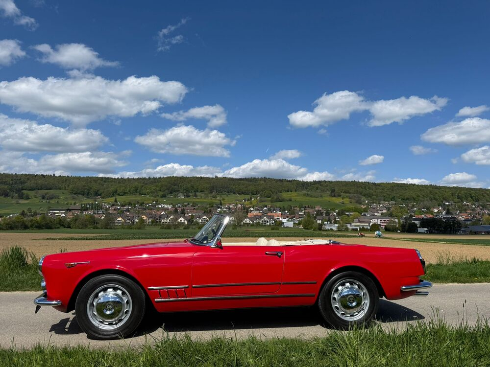 Alfa Romeo 2000 Touring Spider Cabriolet