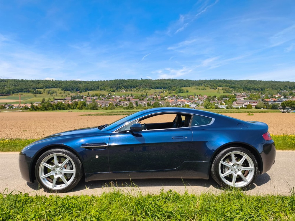 Aston Martin V8 Vantage 4.3 Coupé