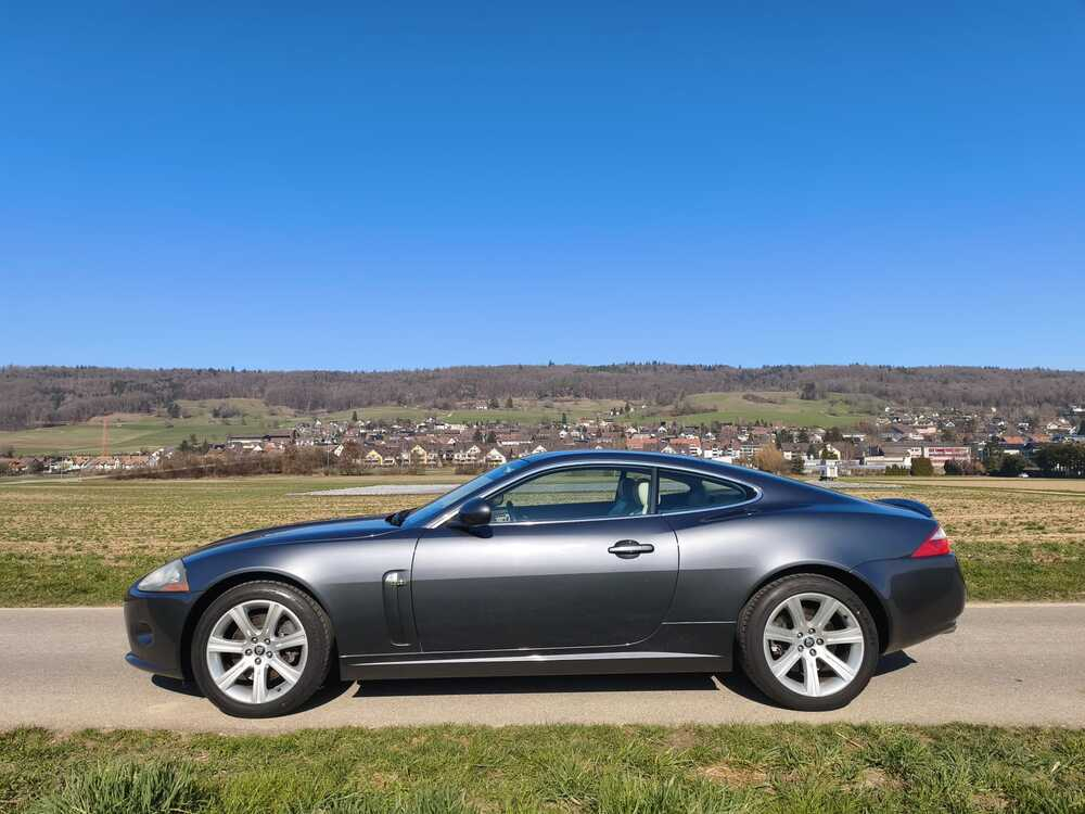 Jaguar XK 4.2 V8 Coupé