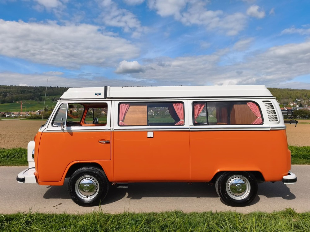 VW T2b Westfalia Camper