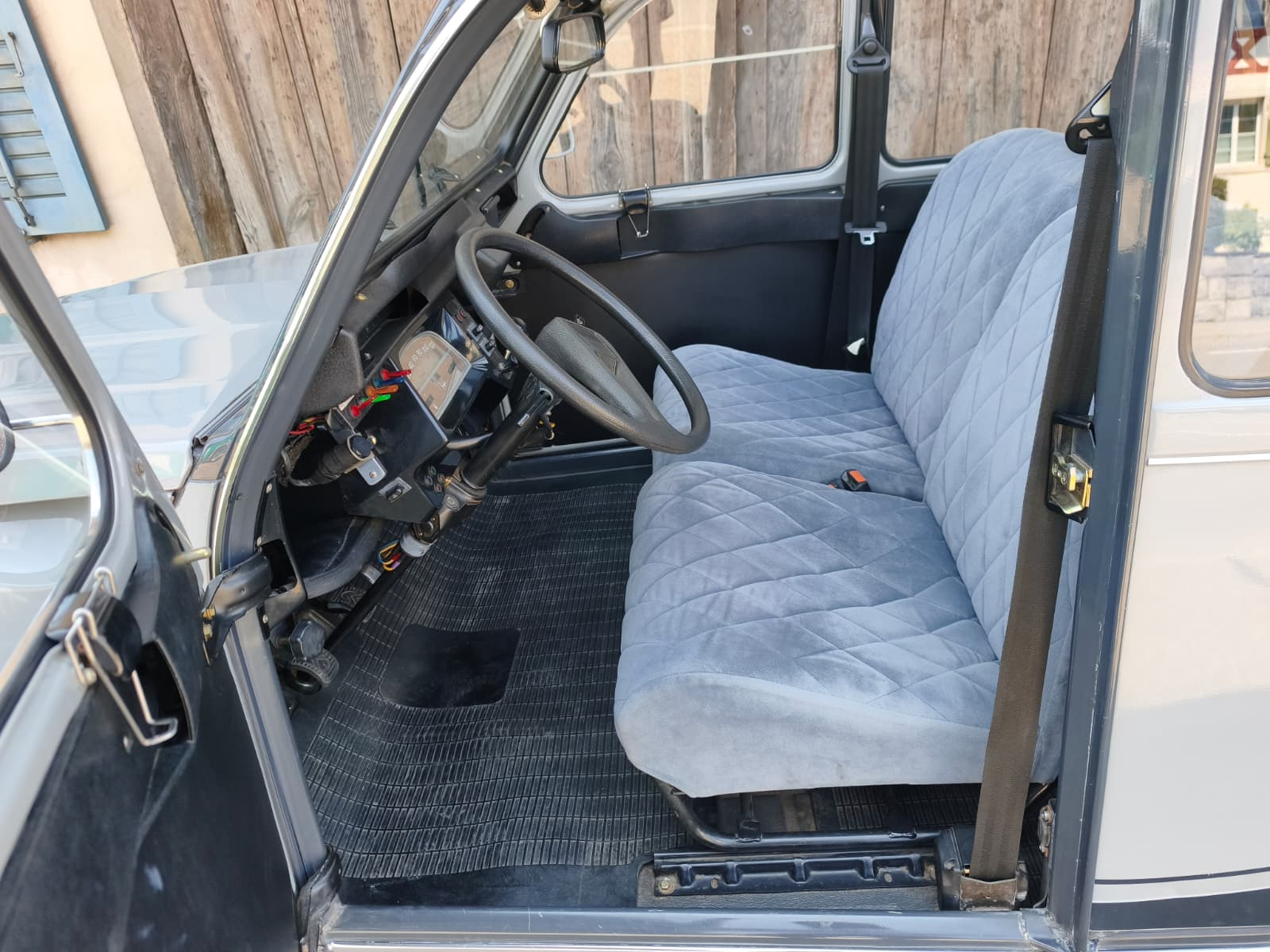 Citroen 2CV Cabriolet