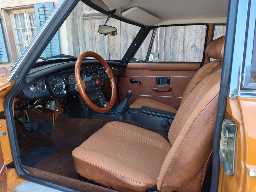 MG MGB GT Coupé