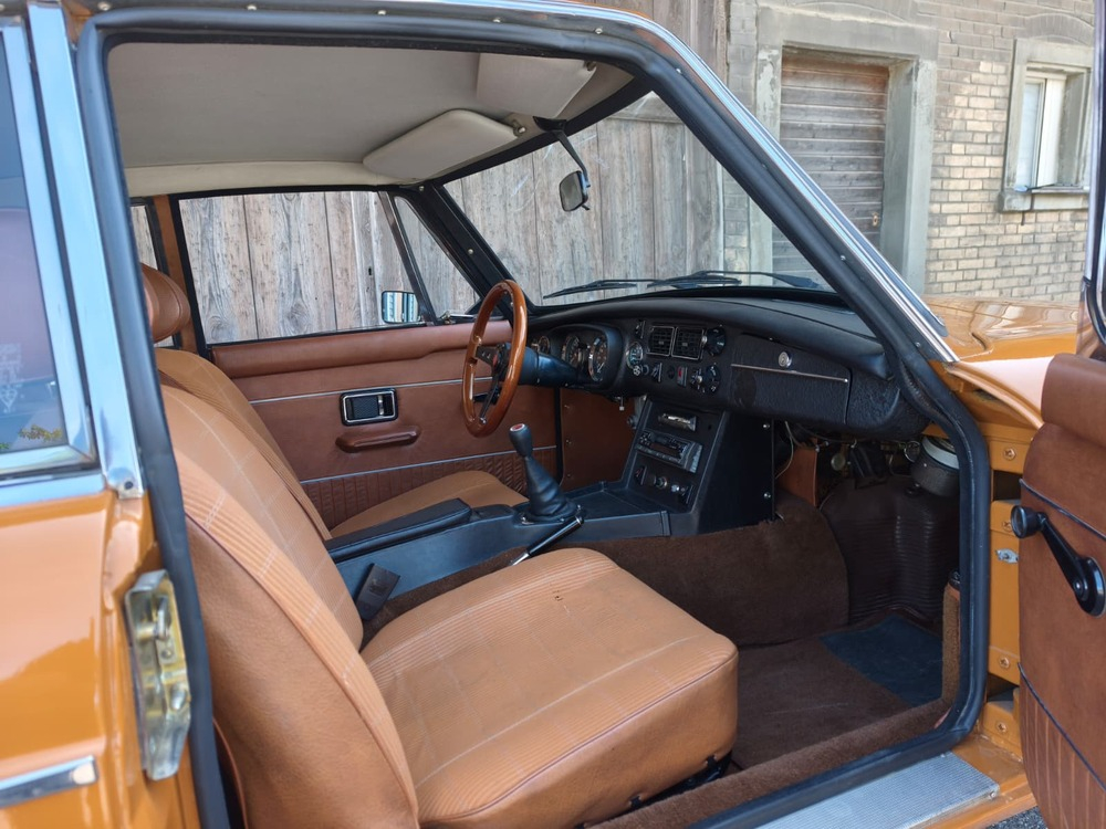 MG MGB GT Coupé