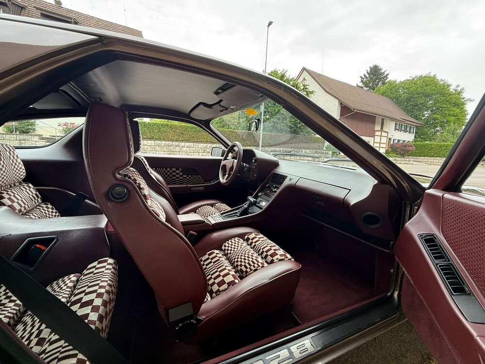 Porsche 928 S Coupé